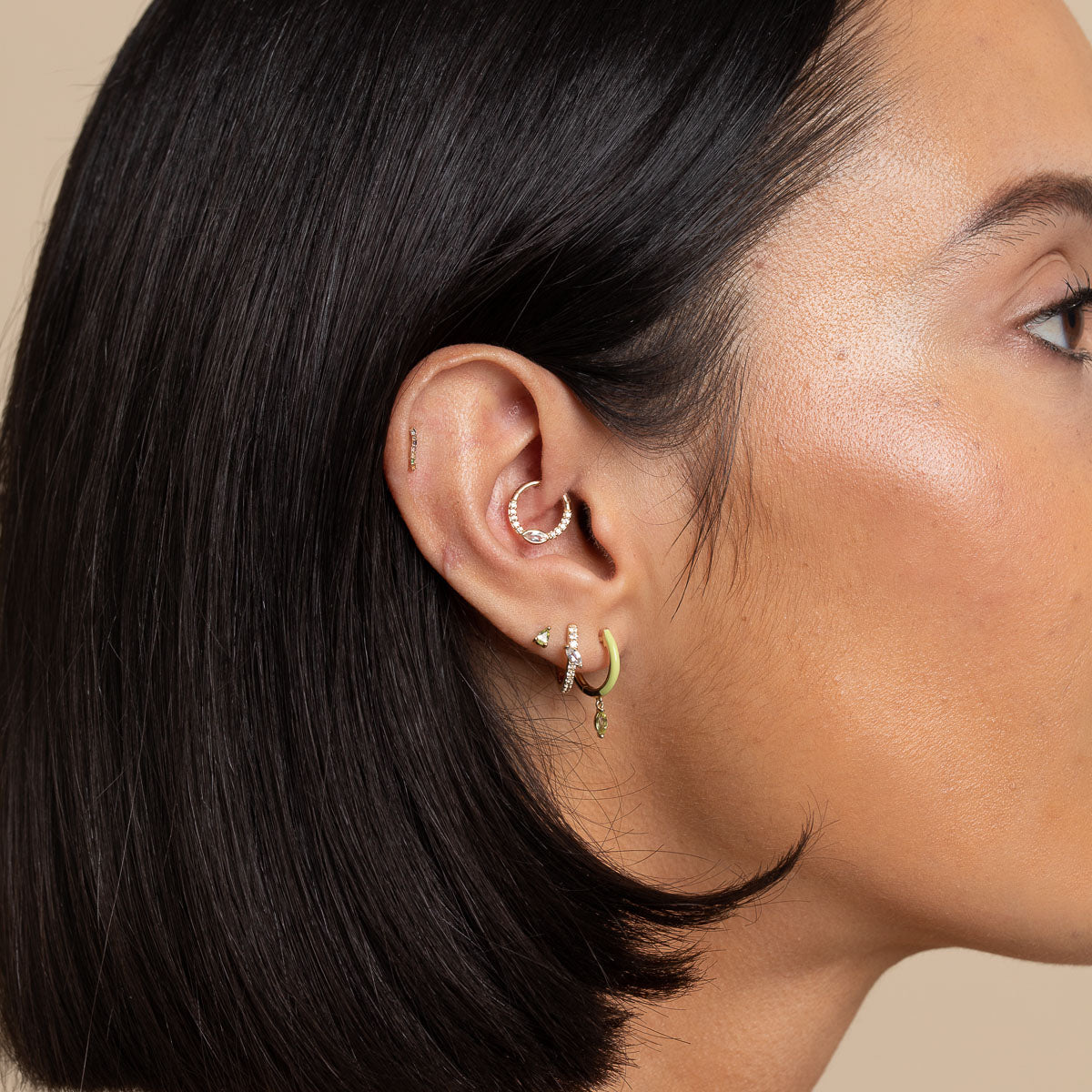 Ombré Wave Piercing Stud in Solid Gold