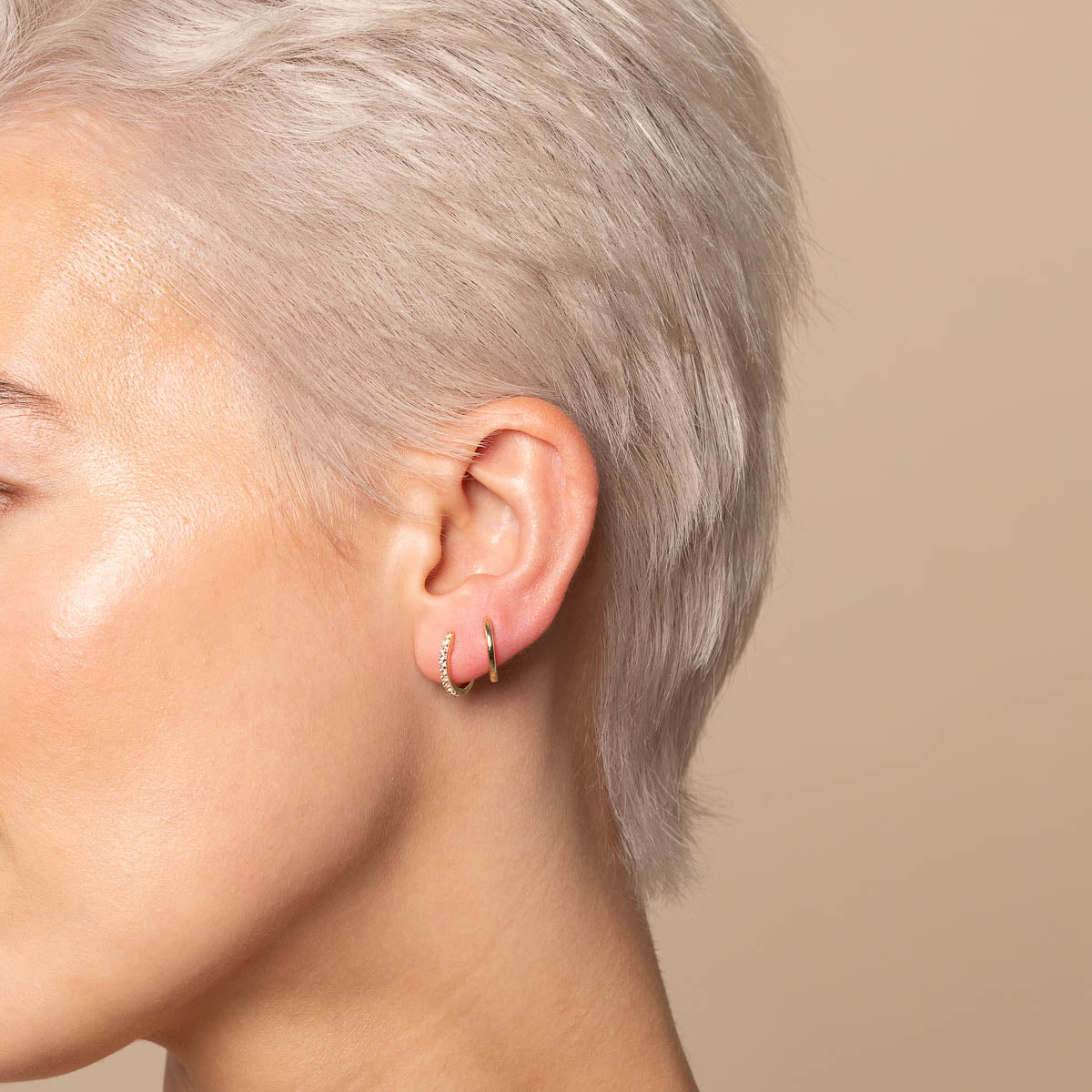 Simple Piercing Hoop in Solid Gold