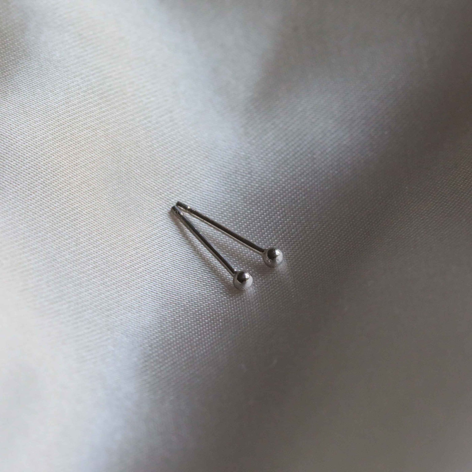 Small Ball Stud Earrings in Solid White Gold