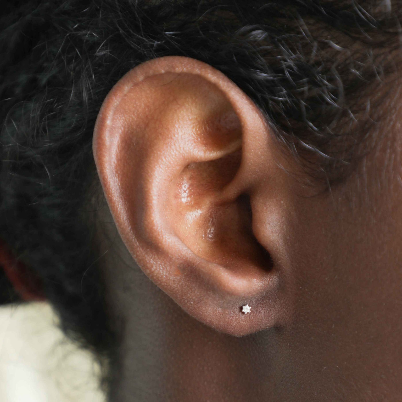 Flora Tiny Barbell in Silver worn shot