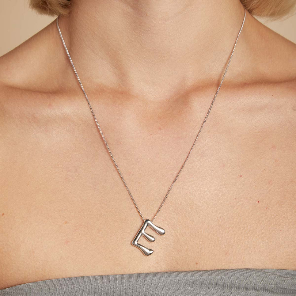 E Initial Bold Pendant Necklace in Silver