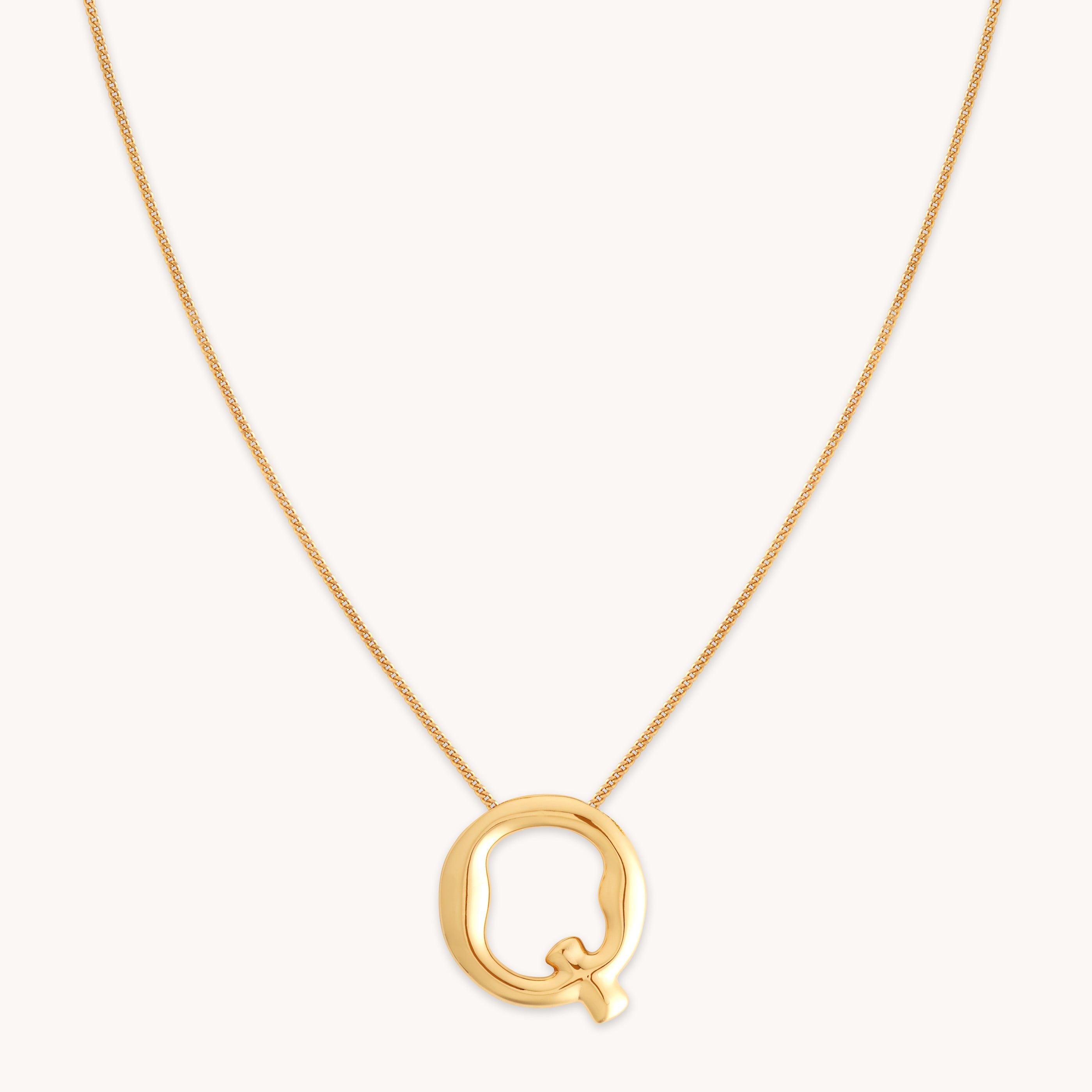 Q Initial Bold Pendant Necklace in Gold