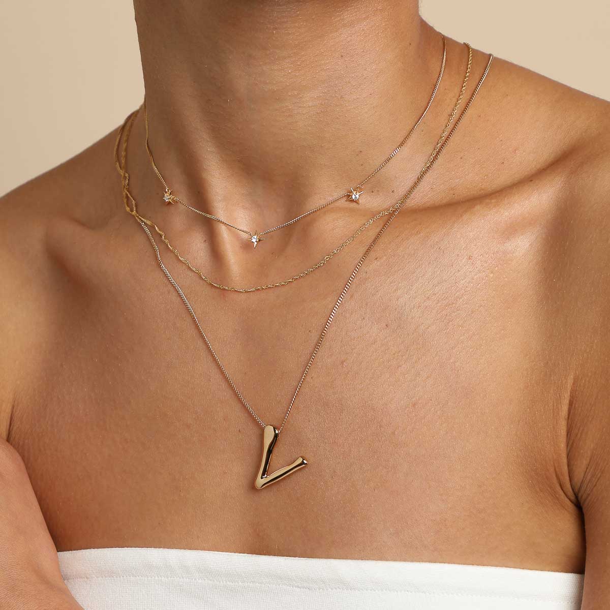 V Initial Bold Pendant Necklace in Gold
