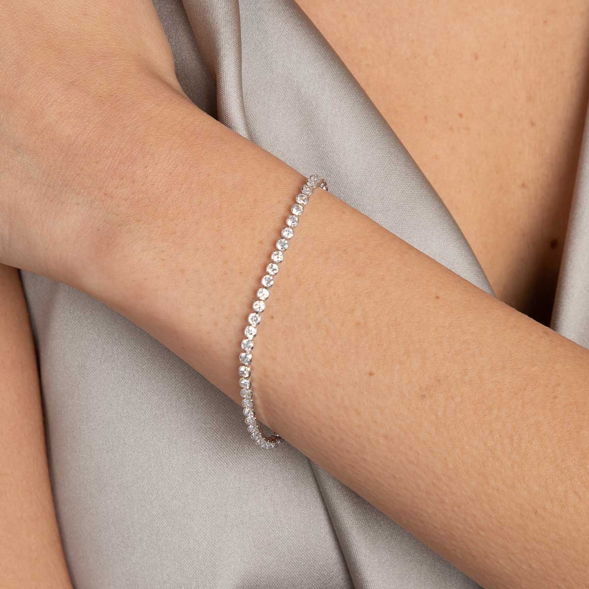 Gleam Bold Tennis Chain Bracelet in Silver