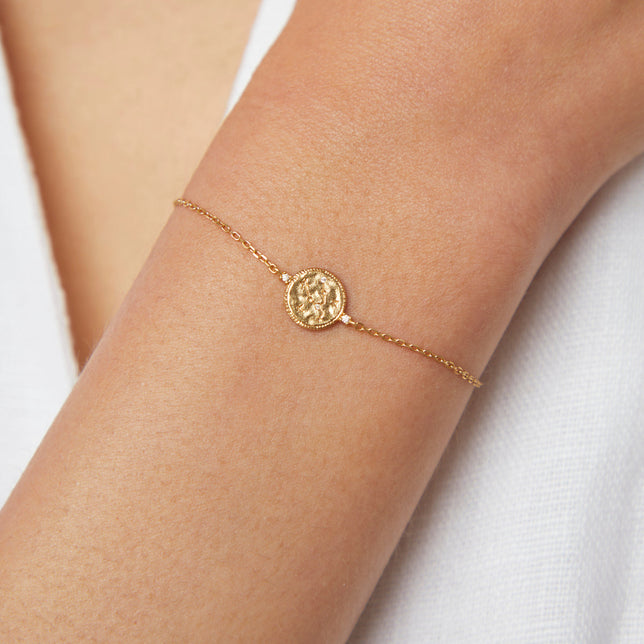 Taurus Zodiac Bracelet in Gold