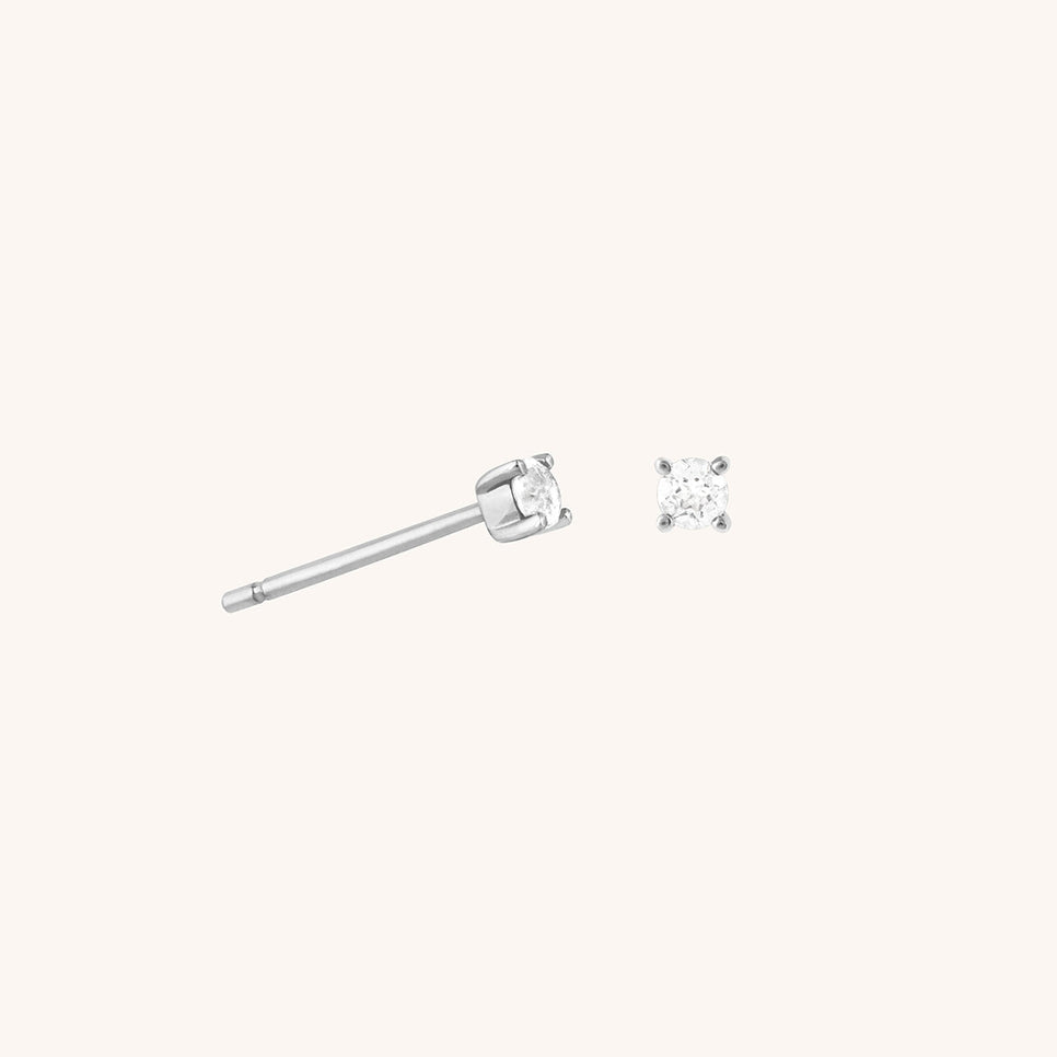 Diamond Solitaire Stud Earrings in Solid White Gold