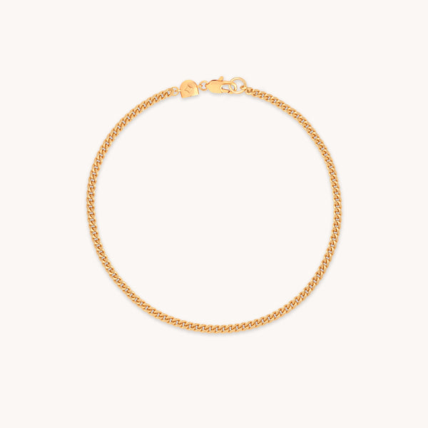 Essential Curb Chain Bracelet in Gold