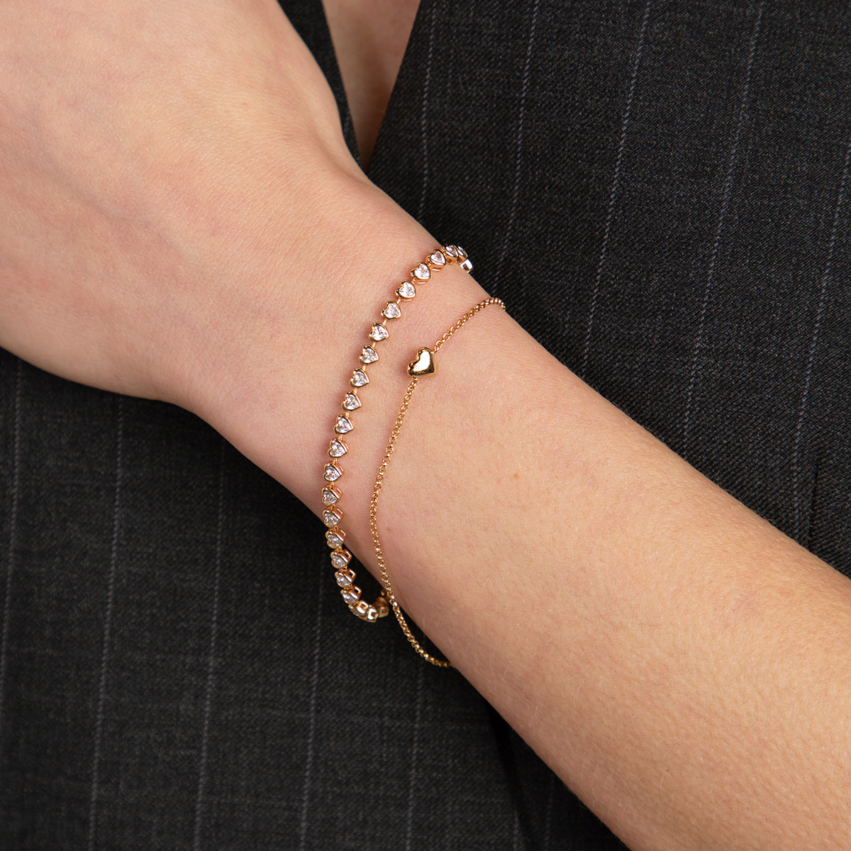 Heart Bezel Tennis Bracelet in Gold