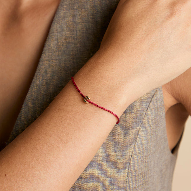 E Initial Click Charm in Solid Gold-Astrid & Miyu