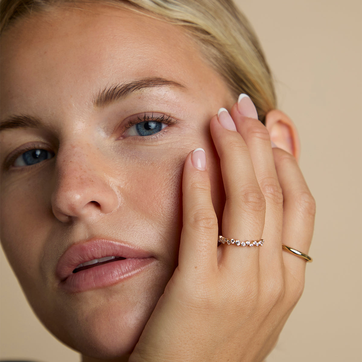 Crystal Scatter Band Ring in Gold