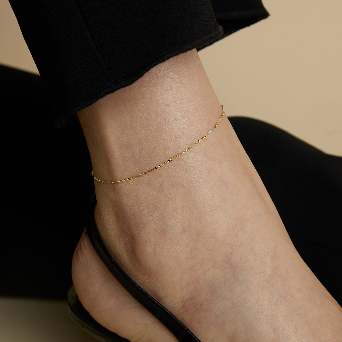 Astrid Chain Anklet in Solid Gold
