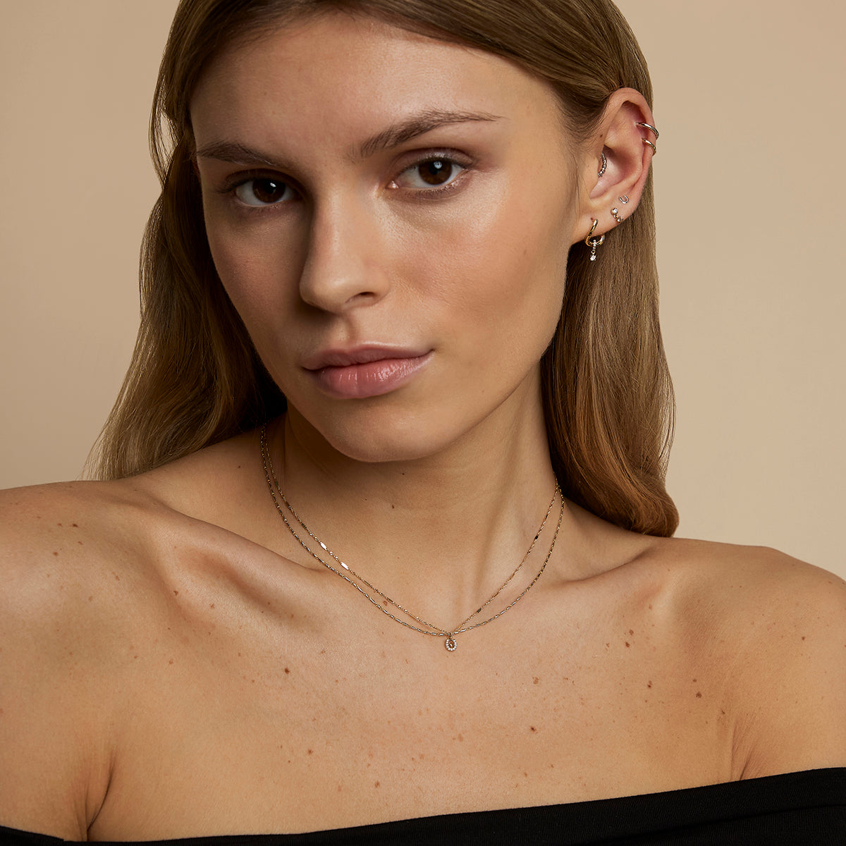 Diamond Pavé Horseshoe Charm 9k Gold-Astrid &amp; Miyu