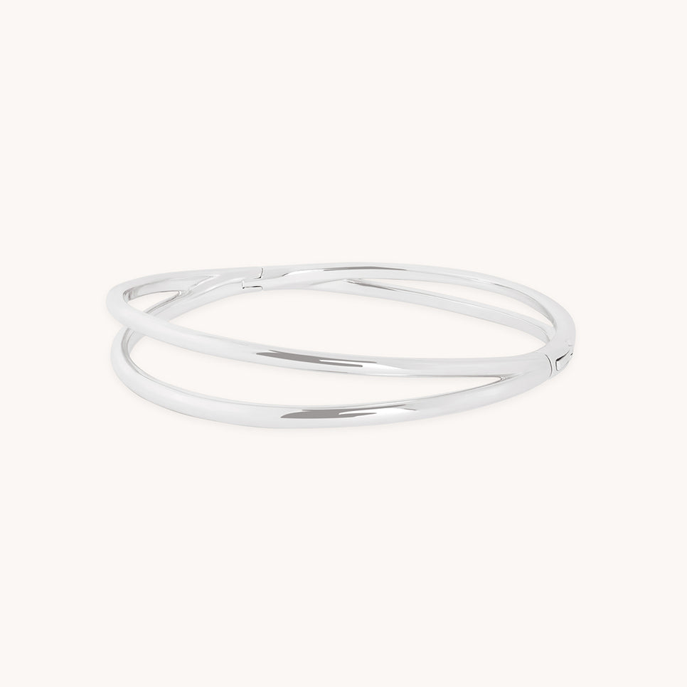 Crossover Illusion Bangle in Silver