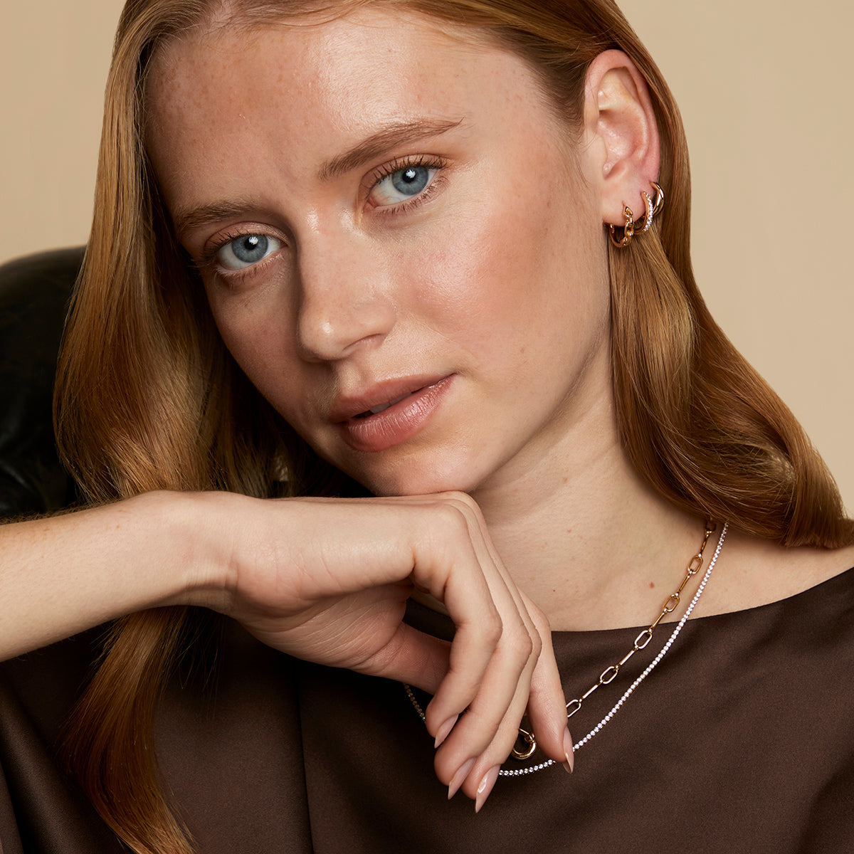 Hardware Link Hoops in Gold-Astrid &amp; Miyu