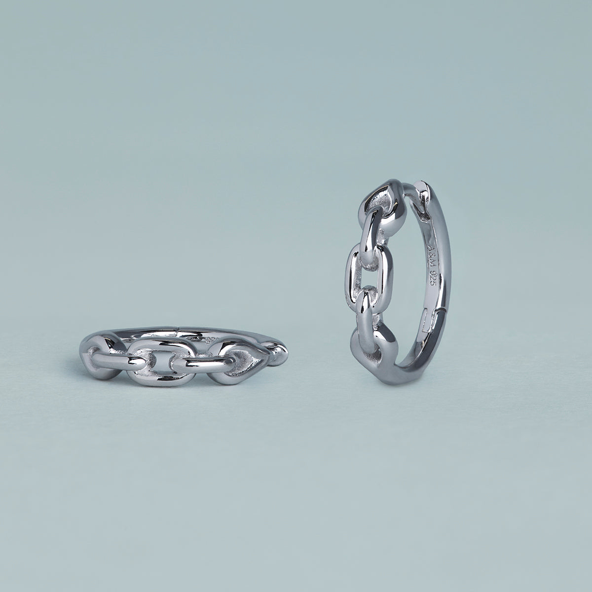 Hardware Link Hoops in Silver-Astrid &amp; Miyu