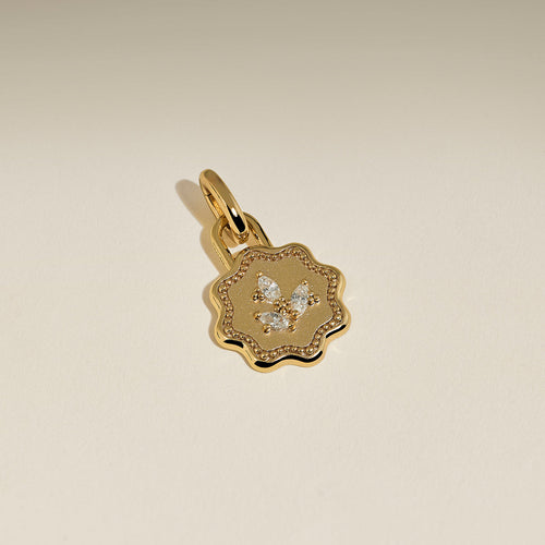 Scalloped Coin Clip Charm in Gold-Astrid &amp; Miyu