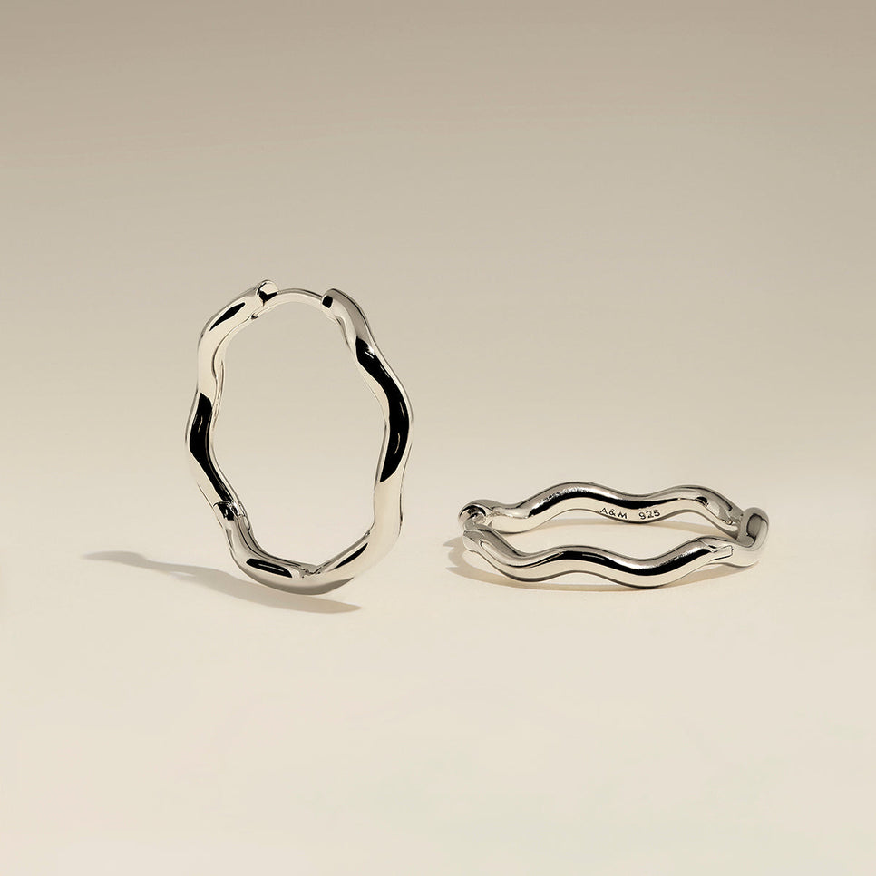 Scalloped Large Hoops in Silver-Astrid &amp; Miyu