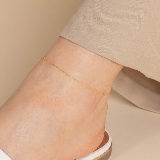 Anklets - Astrid Chain Anklet in Solid Gold - - Astrid & Miyu