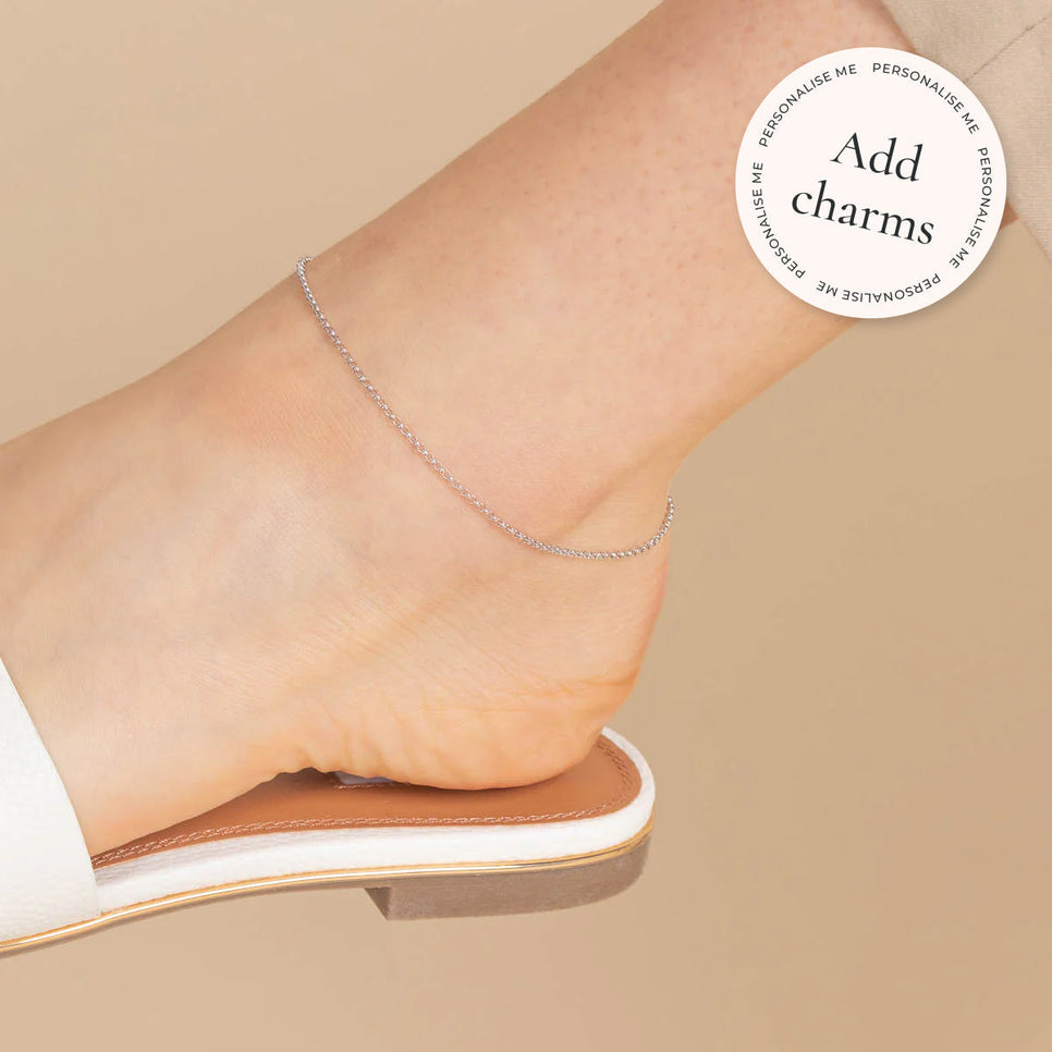 Chelsea Story Story Chain Anklet in Solid White Gold - Story Chain - Astrid &amp; Miyu