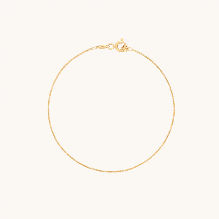 Bracelets - Shoreditch Chain Bracelet in Solid Gold - Bracelets - Astrid &amp; Miyu