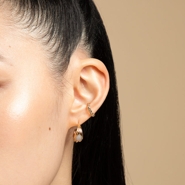 Shell Ear Cuff in Gold