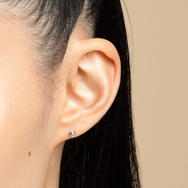 Shell Crystal Stud Earrings in Silver