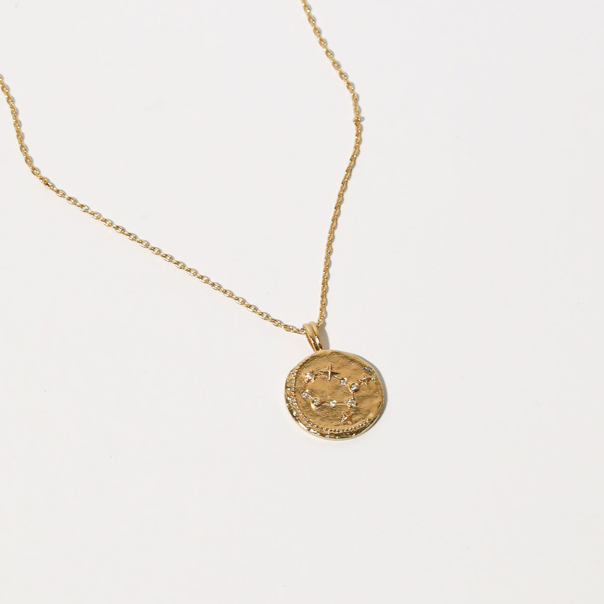 Gemini Zodiac Diamond Yellow Gold Medallion Pendant Doves | Giving Tree  Gallery