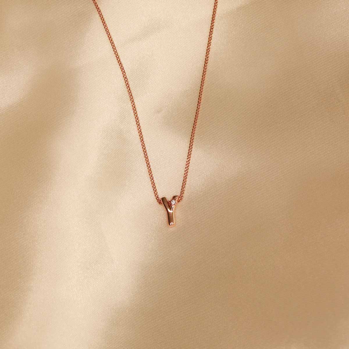 Heart Initial Necklace Rose Gold / I