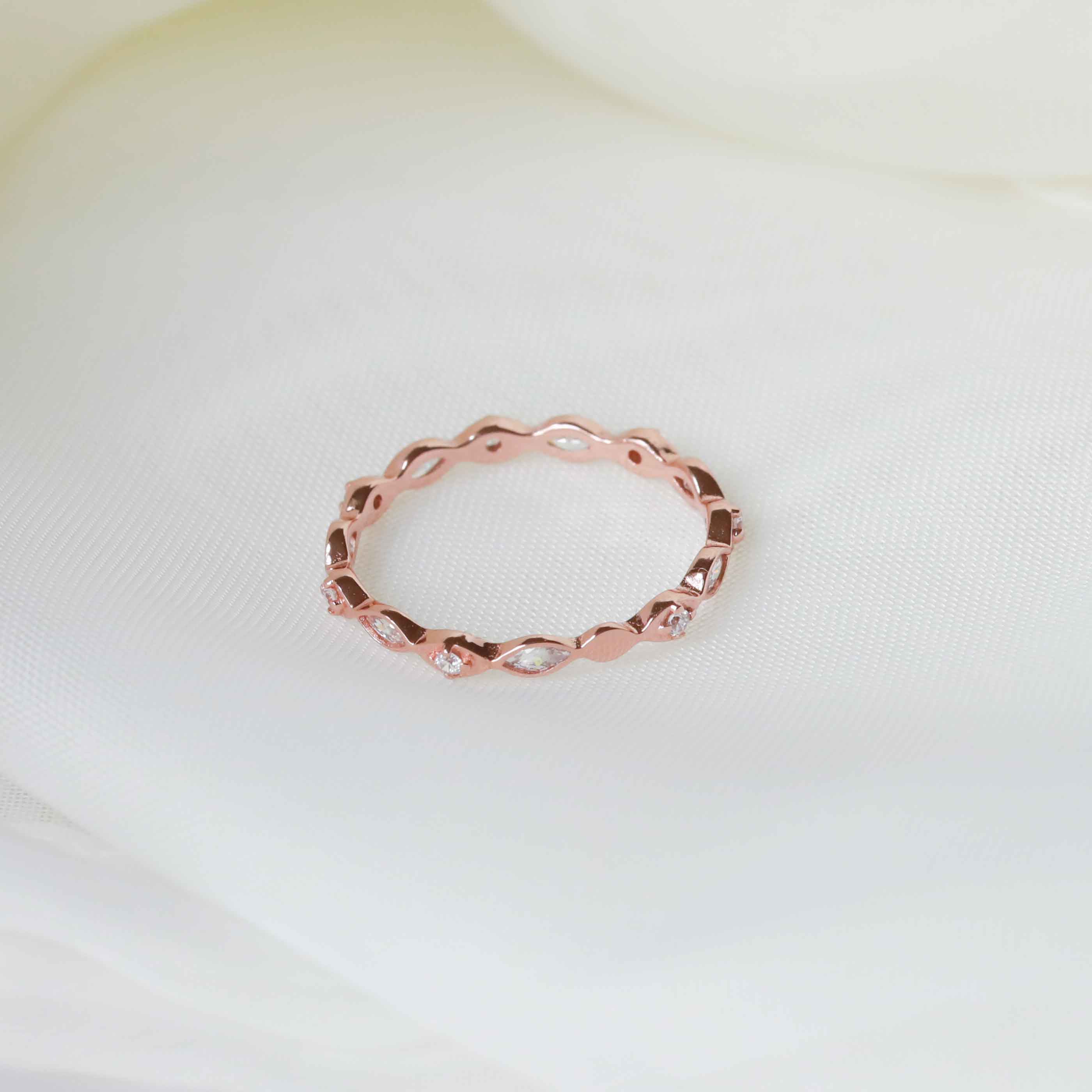 Navette-Crystal-Band-Ring-Rose-Gold-flatlay