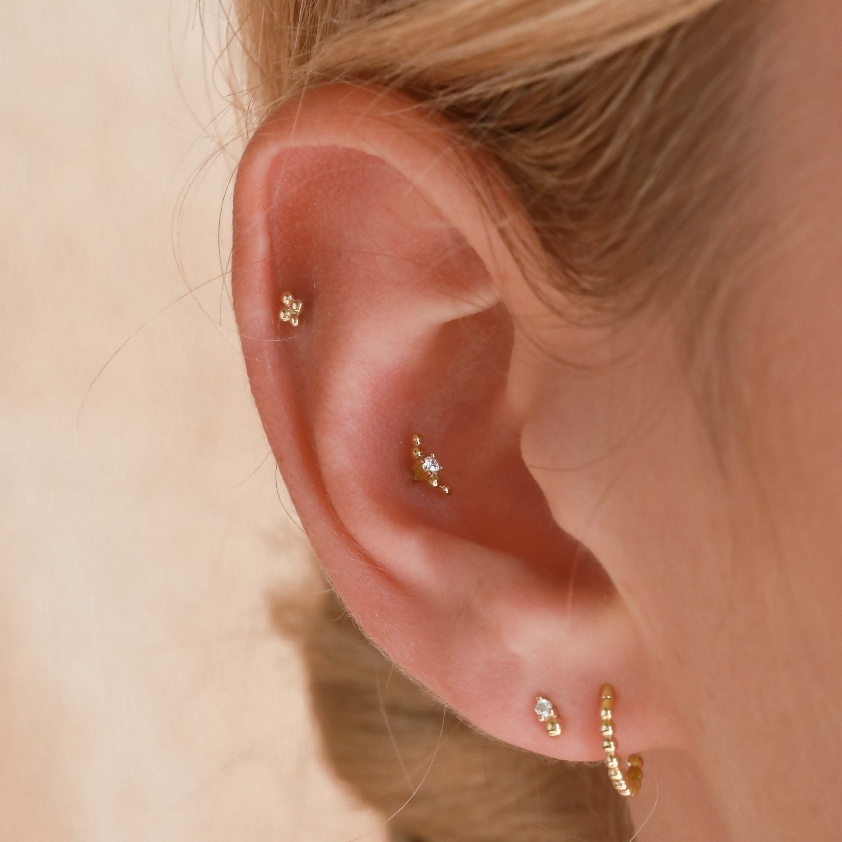 Beaded Curved Piercing Stud in Solid Gold