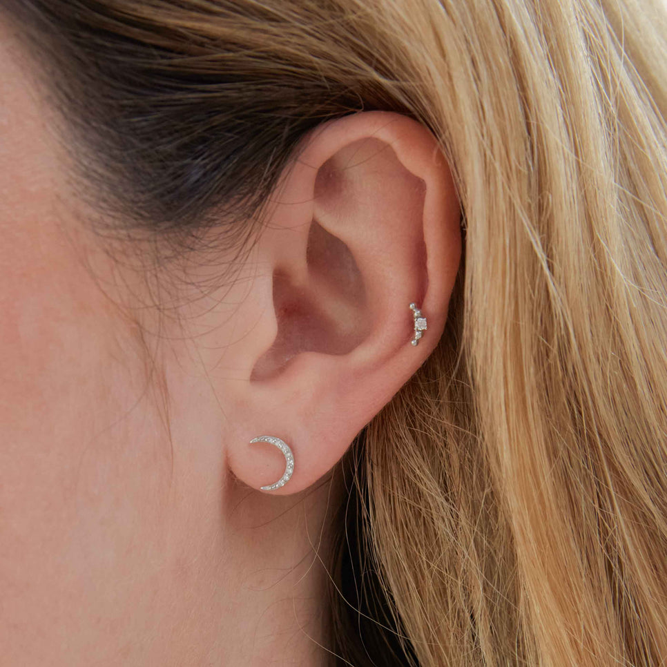 Beaded Curved Piercing Stud in Solid White Gold