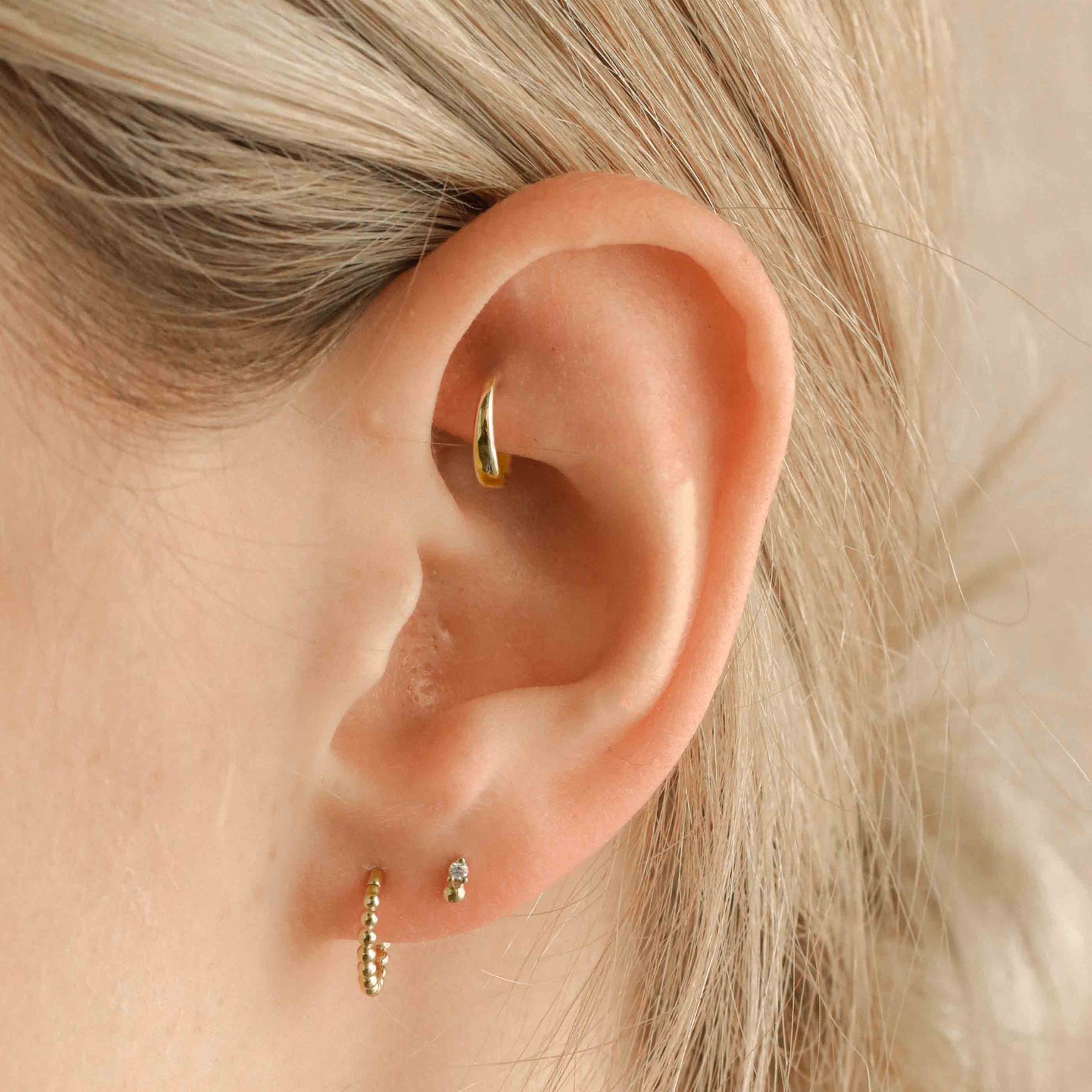 Solid Gold Graduated Rook Hoop