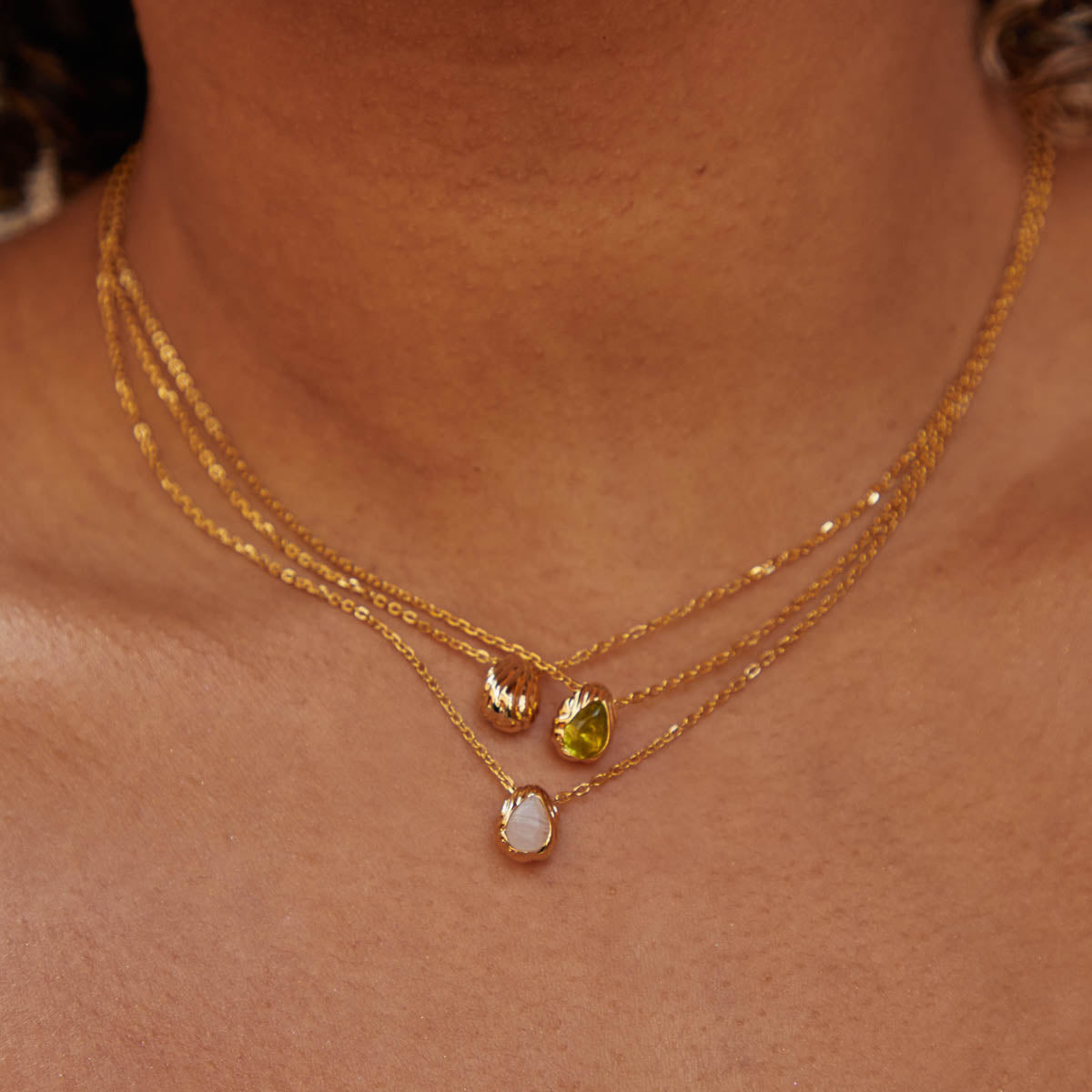 Olivine Pendant Necklace in Gold