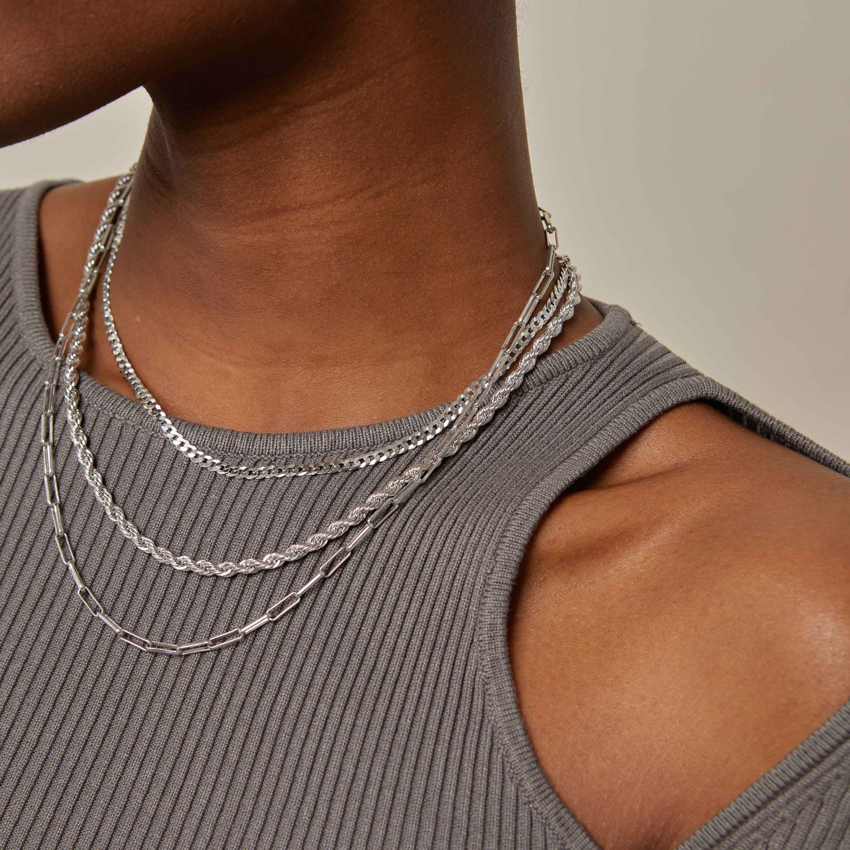 Rope Bold Chain Necklace in Silver worn